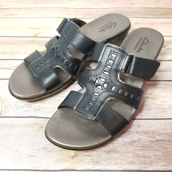 clarks bendables sandals